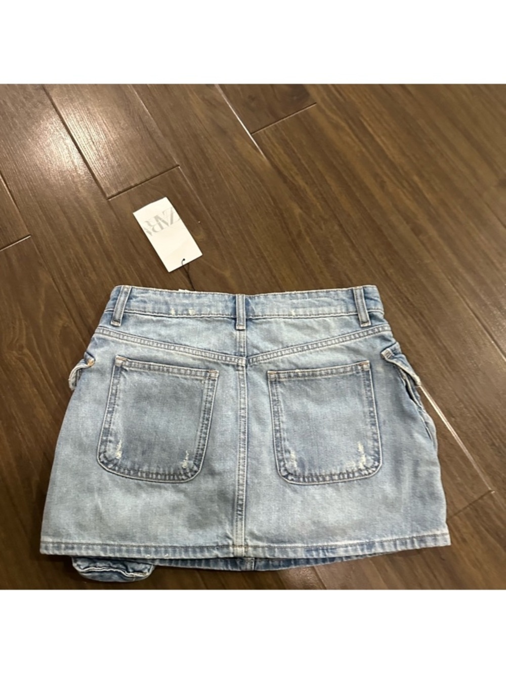 Celine Black Cap with White Tee and Light Blue Denim Mini - Picture 4 of 4